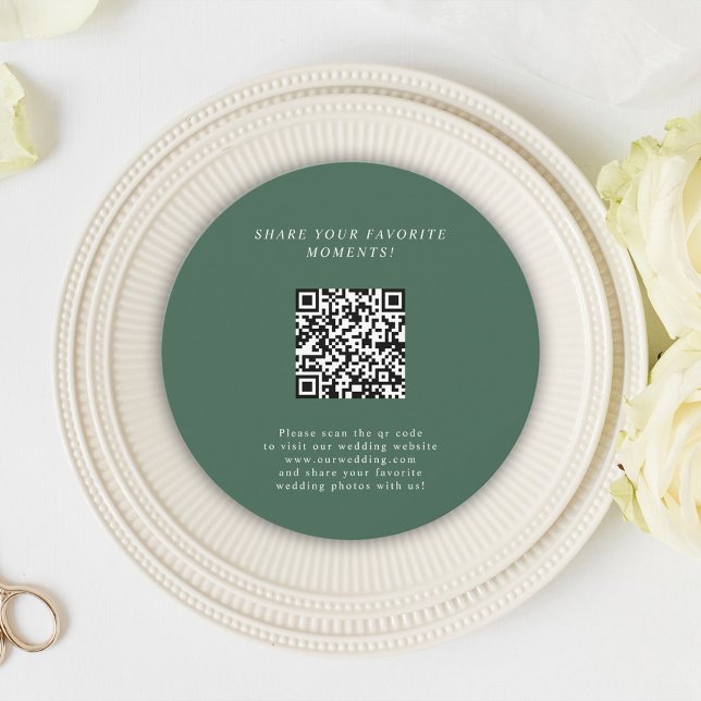Tarjeta de gabinete de código QR para Boda Minimal (Green Minimalist Wedding QR Code Enclosure Card)