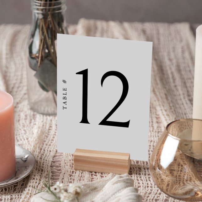 Tarjeta de gráfico de Boda de número de tabla mini (Add a touch of charm to your special day with our exquisite wedding table number cards.)