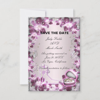 Tarjeta de guardar la fecha chic con flores morada