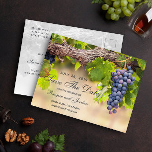 Tarjeta de guardar la fecha con uvas en las vides