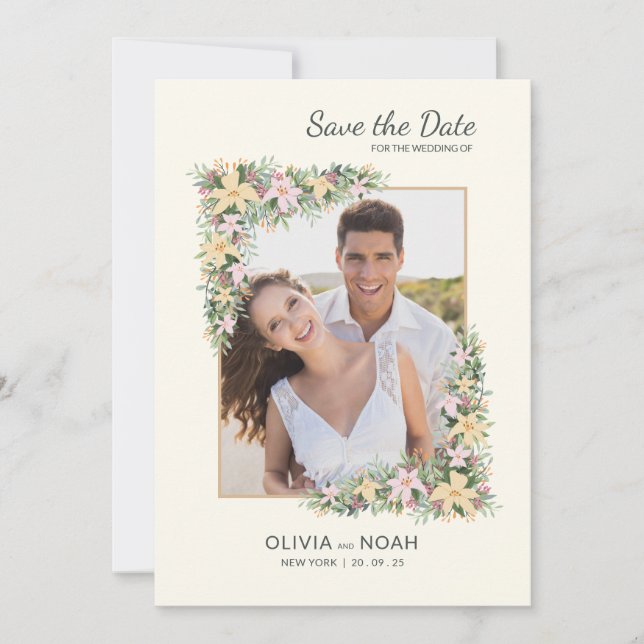 Tarjeta de guardar la fecha de romance floral con  (Anverso)