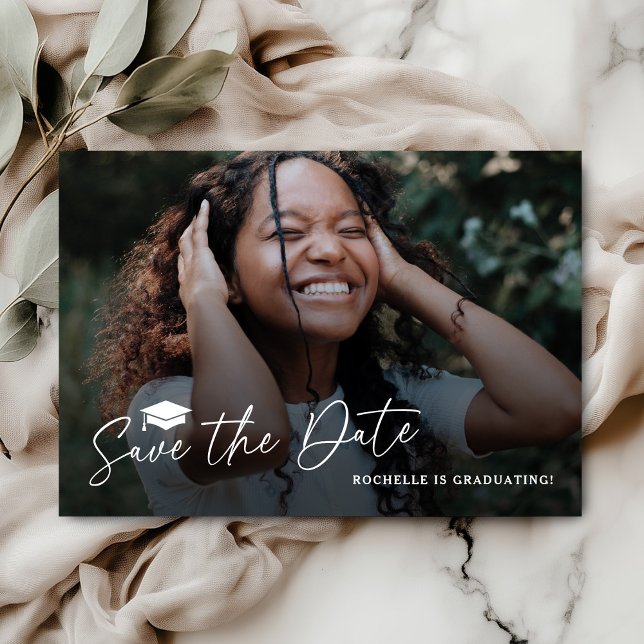 Tarjeta de guardar la fecha para la fiesta de grad (Subido por el creador)