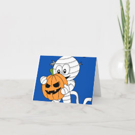 Tarjeta de Halloween con calabaza y momia