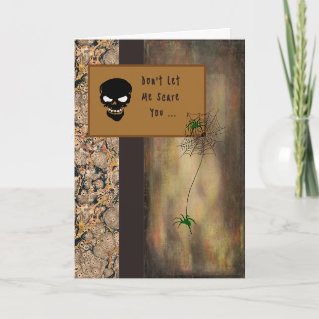 Tarjeta de Halloween con esqueleto y arañas (Anverso)