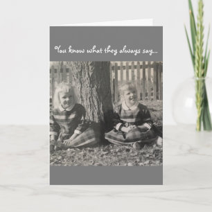 Tarjeta de hermanas de época
