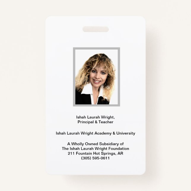 Tarjeta De Identificación Academia y universidad de Ishah Laurah Wright (Anverso)