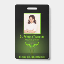 Caduceo de medicina alternativa holística hojas ve