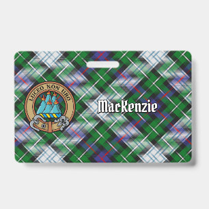 Tarjeta De Identificación Clan MacKenzie Escudo sobre el vestido Tartán