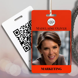 Tarjeta De Identificación Código QR de foto roja y logotipo de empleado