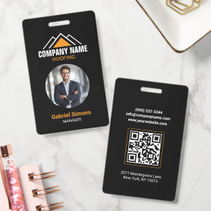 Tarjeta De Identificación Código QR de techos naranja minimalista Edificio