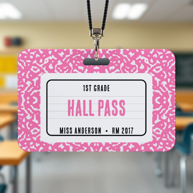 Tarjeta De Identificación Composición de la habitación de clase de la comput (Composition Notebook Classroom Hall Pass Pink Badge
)