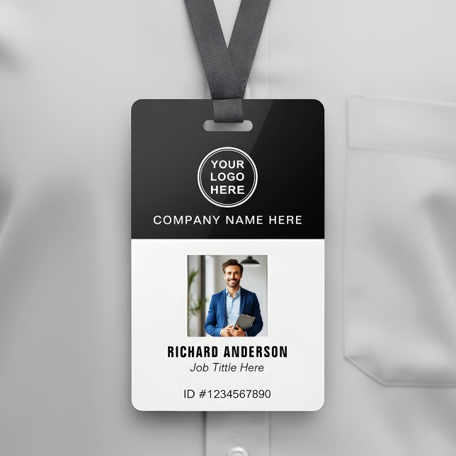 Tarjeta de identificación con código QR y foto del (Subido por el creador)