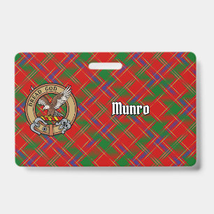 Tarjeta De Identificación Crest de Clan Munro sobre Tartán