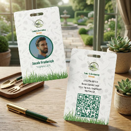 Tarjeta De Identificación Cuidado Profesional de Césped Blanco y Verde
