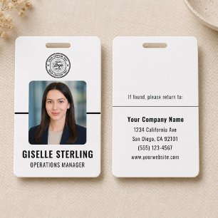 Tarjeta de identificación de empleado con logotipo