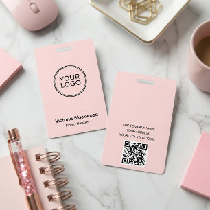 Tarjeta de identificación de empleado de código QR