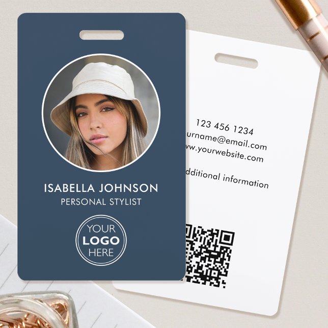 Tarjeta de identificación de empleado personalizad (Subido por el creador)