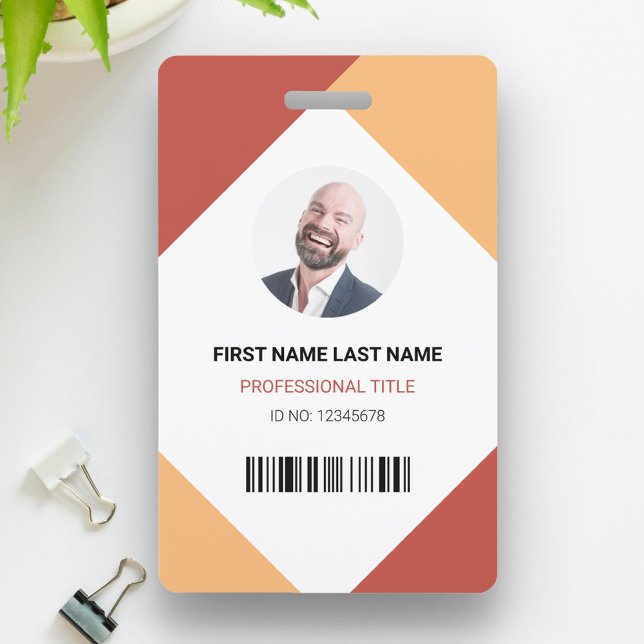 Tarjeta de identificación de empleado profesional  (Subido por el creador)