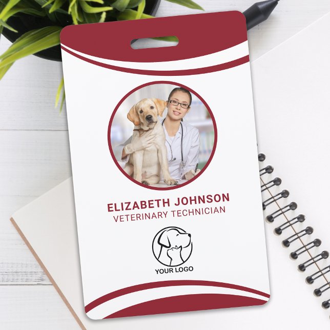 Tarjeta de identificación de foto de empleado del  (Subido por el creador)