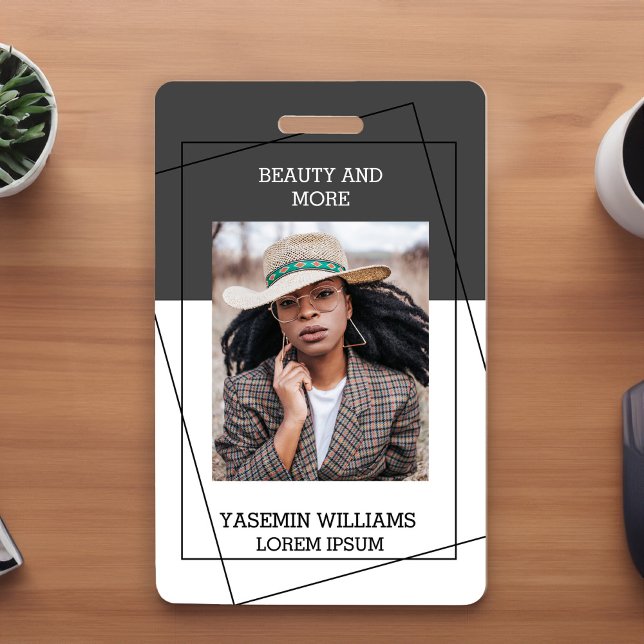 Tarjeta de identificación de la empresa de estudio (Subido por el creador)