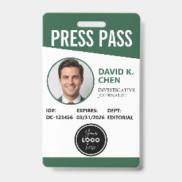 Tarjeta de identificación de pase de prensa person