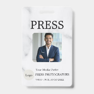 Tarjeta de identificación de periodista de prensa