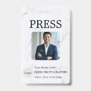 Tarjeta de identificación de periodista de prensa