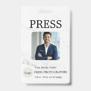 Tarjeta de identificación de periodista de prensa