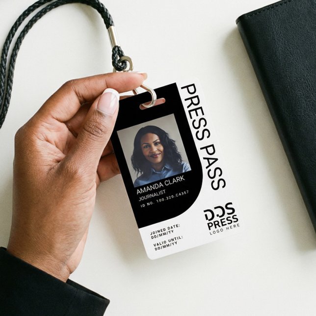 Tarjeta de identificación de prensa moderna y mini (Dark Black Modern & Minimal Press Pass Photo ID Badge)