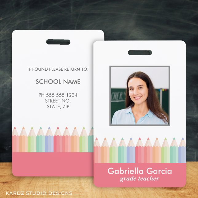 Tarjeta de identificación de profesor de la escuel (Personalize with photo, name, and details to this teacher ID Badge)