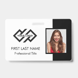 Tarjeta de identificación del personal con logotip