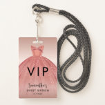 Tarjeta De Identificación Dulce moderno 16 Vestido con guión Cumpleaños VIP<br><div class="desc">Con un vestido rosa rubor de bonito con escritura moderna,  este pegatina de agradecimiento de cumpleaños es perfecto para decir gracias a amigos y familiares que celebraron el día con ustedes. Reemplace fácilmente los detalles del fiesta haciendo clic en el botón "Personalizar".</div>