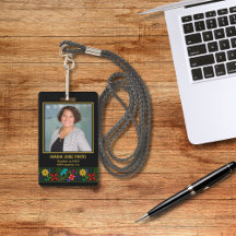 Elegante empleado de folk floral latinoamericano