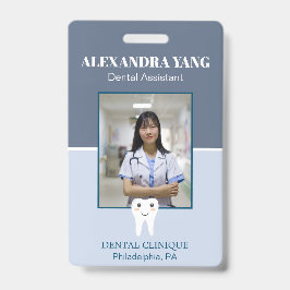 Tarjeta De Identificación empleado de la oficina de dentista, foto de asiste