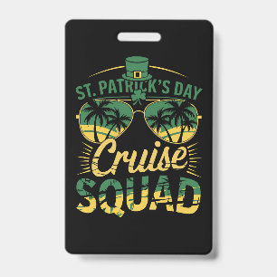 Tarjeta De Identificación Equipo de crucero del día de San Patricio coincide
