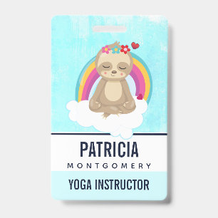 Tarjeta De Identificación Eslogan marrón, meditando en una nube