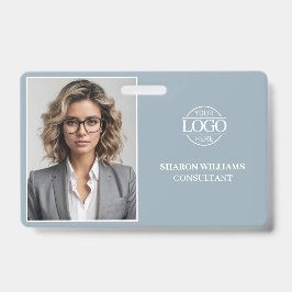 Tarjeta De Identificación Foto de empleado moderna minimalista en azul polvo