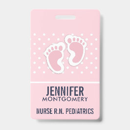 Tarjeta De Identificación Huellas de niñas pequeñas de color rosa