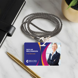 Tarjeta De Identificación ID de empresa y logotipo Colorido diseño fluido pú