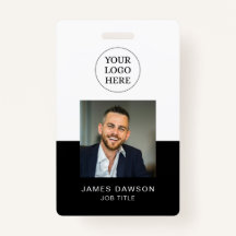 ID de foto mínima de empleado de oficina en blanco