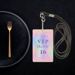 Tarjeta De Identificación Invitación VIP del purpurina arcoiris de la fiesta<br><div class="desc">Para una dulce fiesta de cumpleaños 16, 16 (o cualquier edad). Un fondo holográfico de moda con colores pastel de arcoiris rosa, violeta, dorado rosa, verde menta. Decorada con tonterías purpurinas, con pinturas que gotean. Personalice y agregue un nombre y una edad de 16 años. Letras de color púrpura. Atrás:...</div>