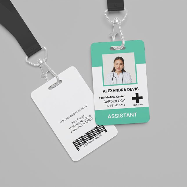 Tarjeta De Identificación Logotipo personalizado del empleado del hospital e (Subido por el creador)