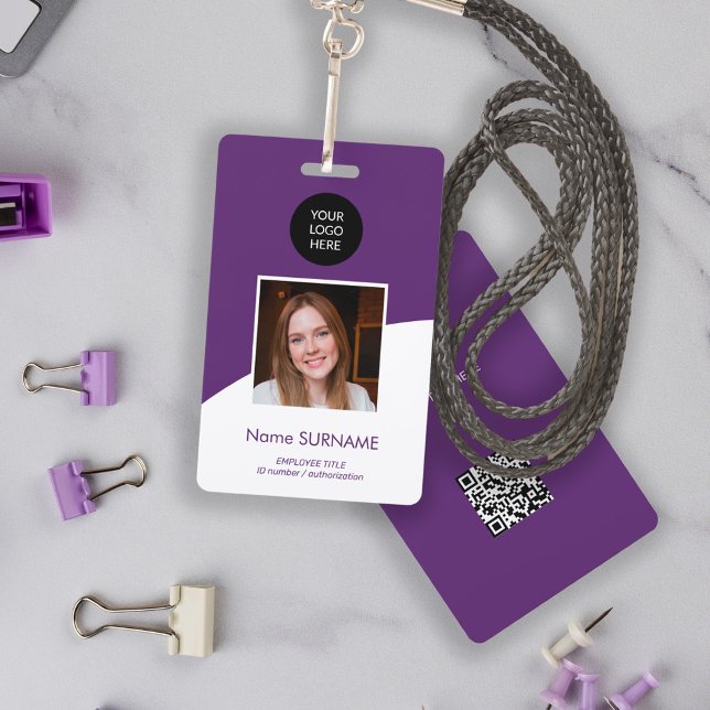 Tarjeta de identificación moderna código QR de fot (Subido por el creador)