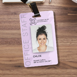 Tarjeta de identificación moderna para personal de