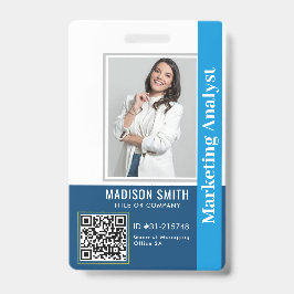 Tarjeta de identificación moderna | QR del emplead