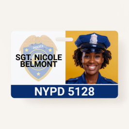 Tarjeta De Identificación Mujer policía sonriente