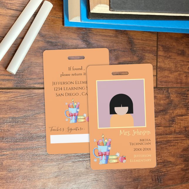 Tarjeta de identificación naranja vertical con fot (School librarian orange vertical photo ID employee badge .)