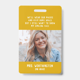 Tarjeta De Identificación Nombre de foto amarilla linda de maestra