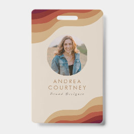 Tarjeta De Identificación Nombre QR de foto beige boho minimalista moderno