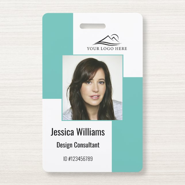 Tarjeta de identificación personalizada moderna co (Subido por el creador)